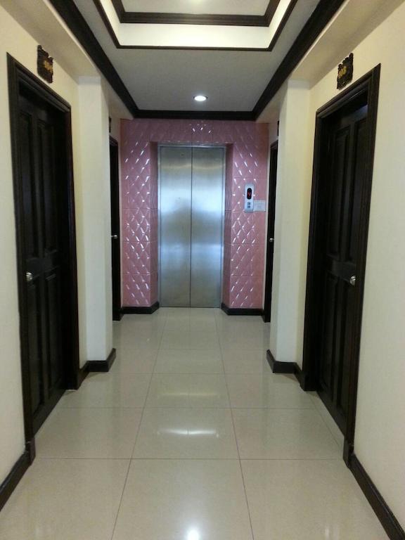 Safe House Hostel Patong מראה חיצוני תמונה